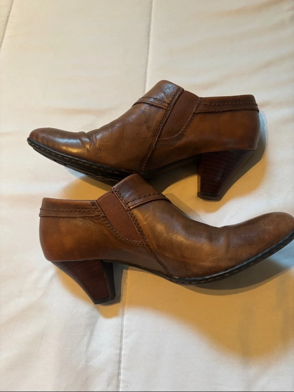 N/A classic brown